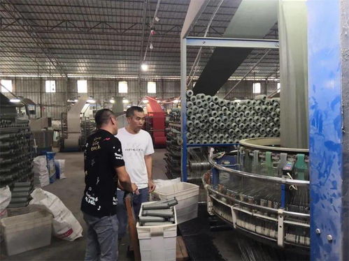 太平鎮開展專項安全檢查，煙花爆竹店、塑料廠與五金廠等單位接受全面排查
